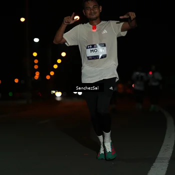 Runner Photo 7664142