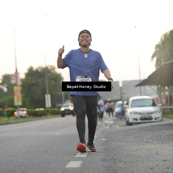 Runner Photo 7664144