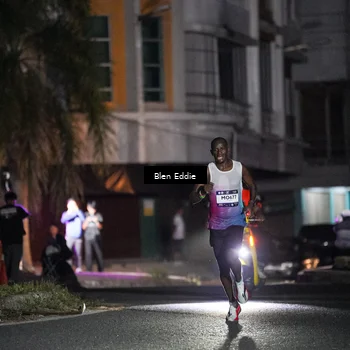 Runner Photo 7664152