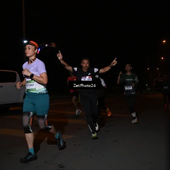 Runner Photo 7664167