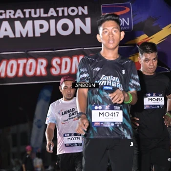 Runner Photo 7664170