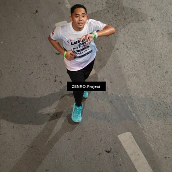 Runner Photo 7664175