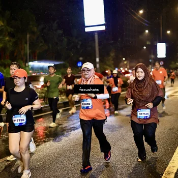 Runner Photo 7664181