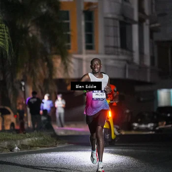 Runner Photo 7664190