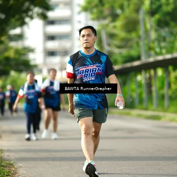 Runner Photo 7664191