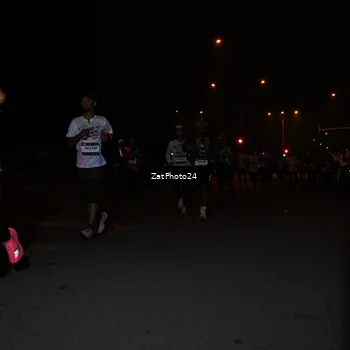 Runner Photo 7664202