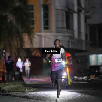 Runner Photo 7664206