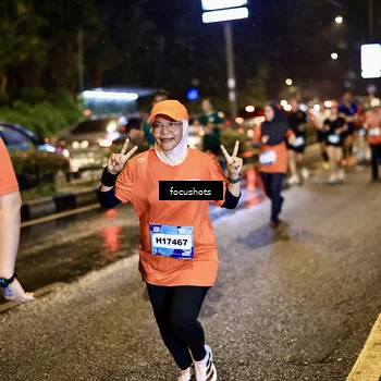 Runner Photo 7664209