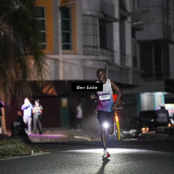 Runner Photo 7664217