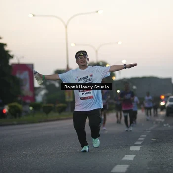 Runner Photo 7664227