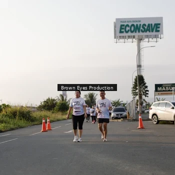 Runner Photo 7664232