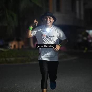 Runner Photo 7664240