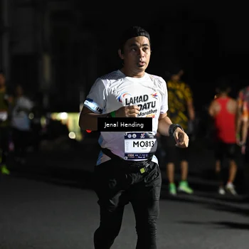 Runner Photo 7664245