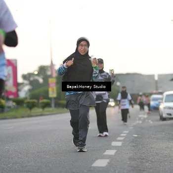 Runner Photo 7664258
