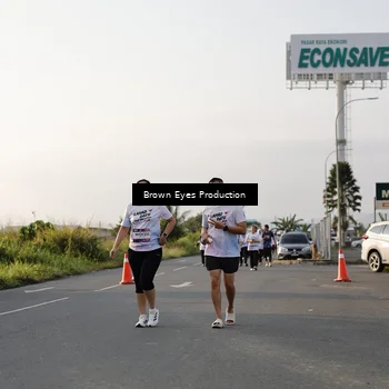 Runner Photo 7664272