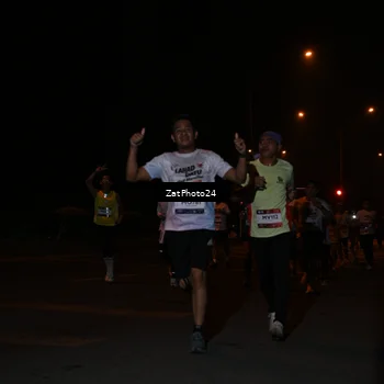 Runner Photo 7664274