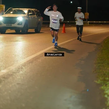 Runner Photo 7664280