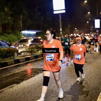 Runner Photo 7664288