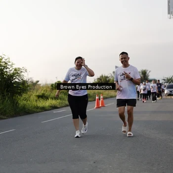Runner Photo 7664311