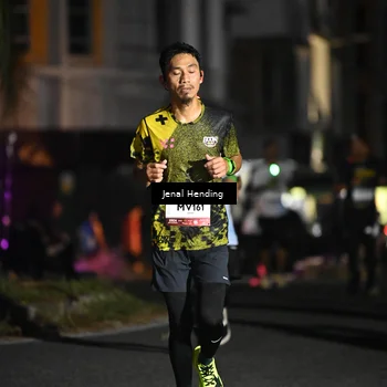 Runner Photo 7664314