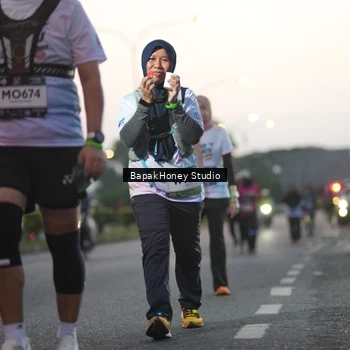 Runner Photo 7664323