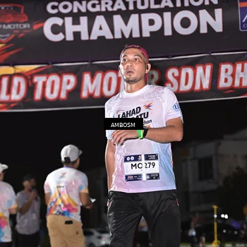 Runner Photo 7664333