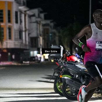 Runner Photo 7664350