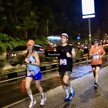 Runner Photo 7664366
