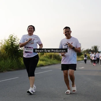 Runner Photo 7664372