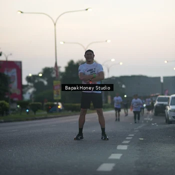 Runner Photo 7664385