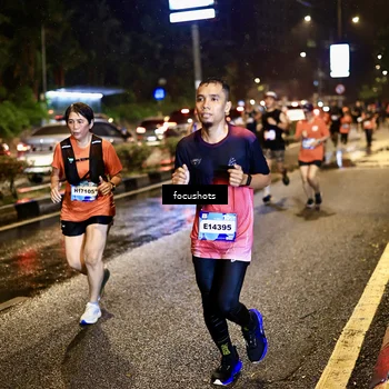 Runner Photo 7664404
