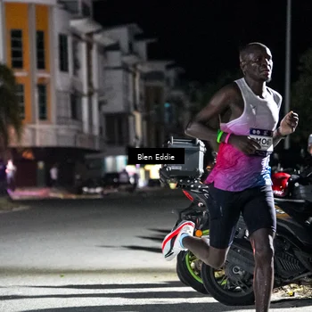 Runner Photo 7664412