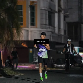Runner Photo 7664414
