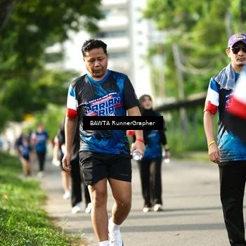 Runner Photo 7664425