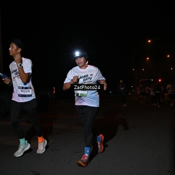 Runner Photo 7664434