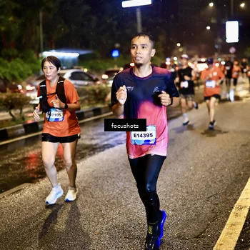 Runner Photo 7664440