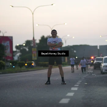 Runner Photo 7664453