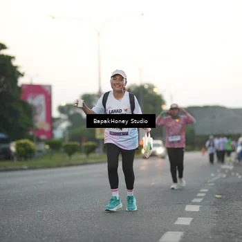 Runner Photo 7664482