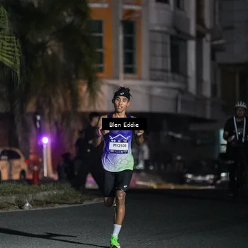 Runner Photo 7664487