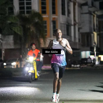 Runner Photo 7664490