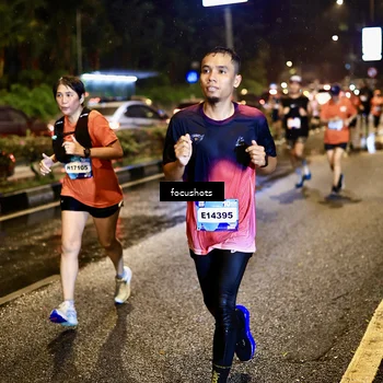 Runner Photo 7664508