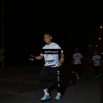 Runner Photo 7664514