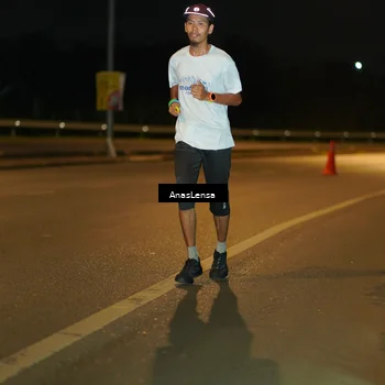Runner Photo 7664519