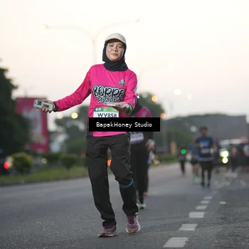 Runner Photo 7664532