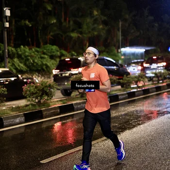 Runner Photo 7664547