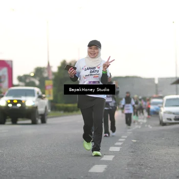 Runner Photo 7664548