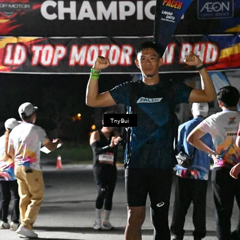 Runner Photo 7664549