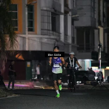 Runner Photo 7664553