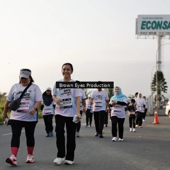 Runner Photo 7664572