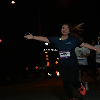 Runner Photo 7664581